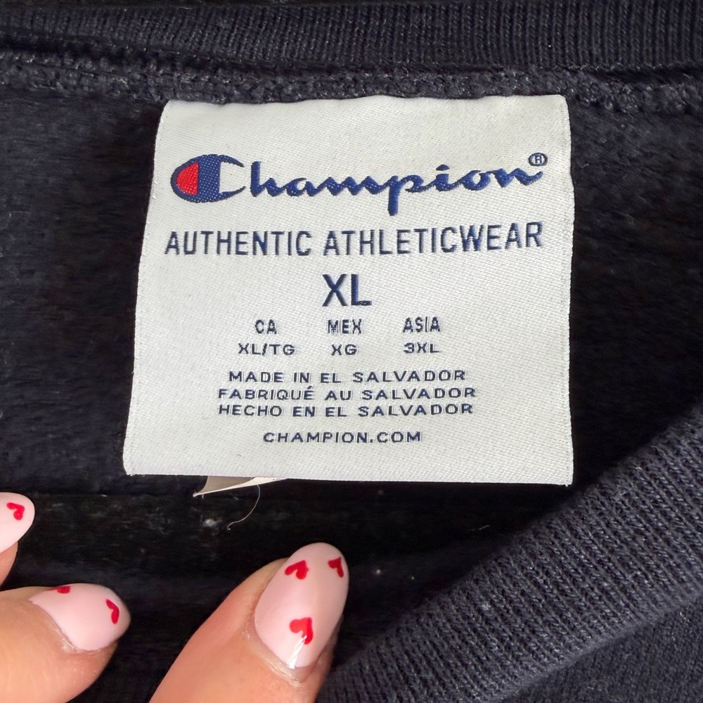 NWOT Kent State University embroidered sweatshirt - Picture 3 of 4